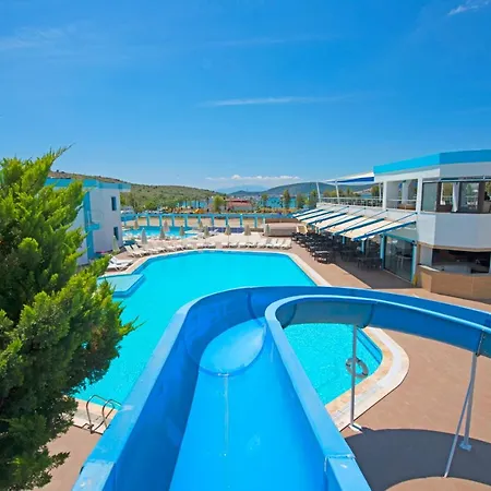 Carina Hotel Gümbet